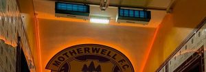 UV-C 照明でマザーウェル FC のサッカー選手を保護