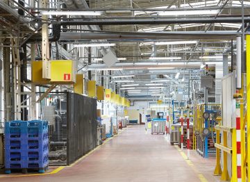 エネルギー消費量を 42% 削減